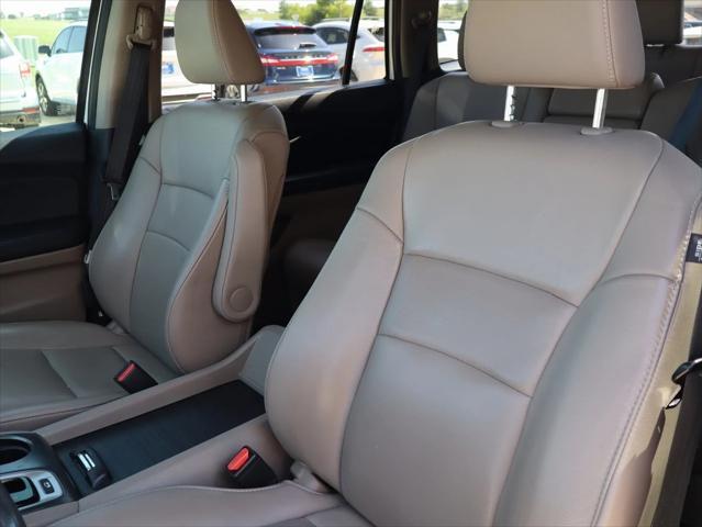 used 2017 Honda Pilot car, priced at $19,900