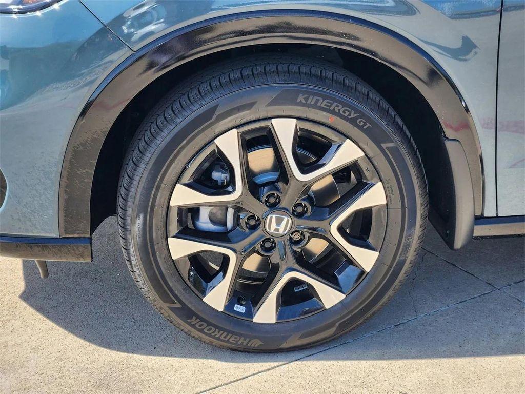 new 2026 Honda HR-V car, priced at $30,666