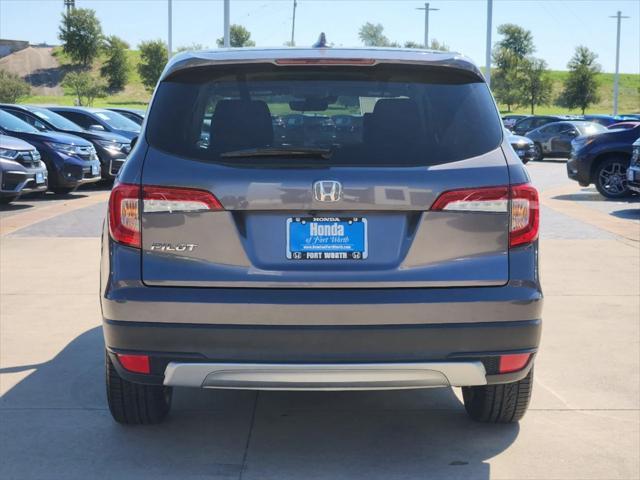 used 2022 Honda Pilot car, priced at $27,200