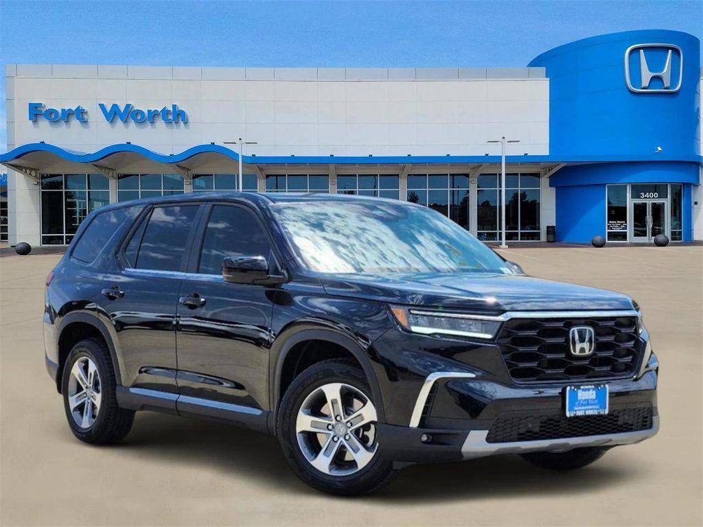new 2025 Honda Pilot car, priced at $42,498