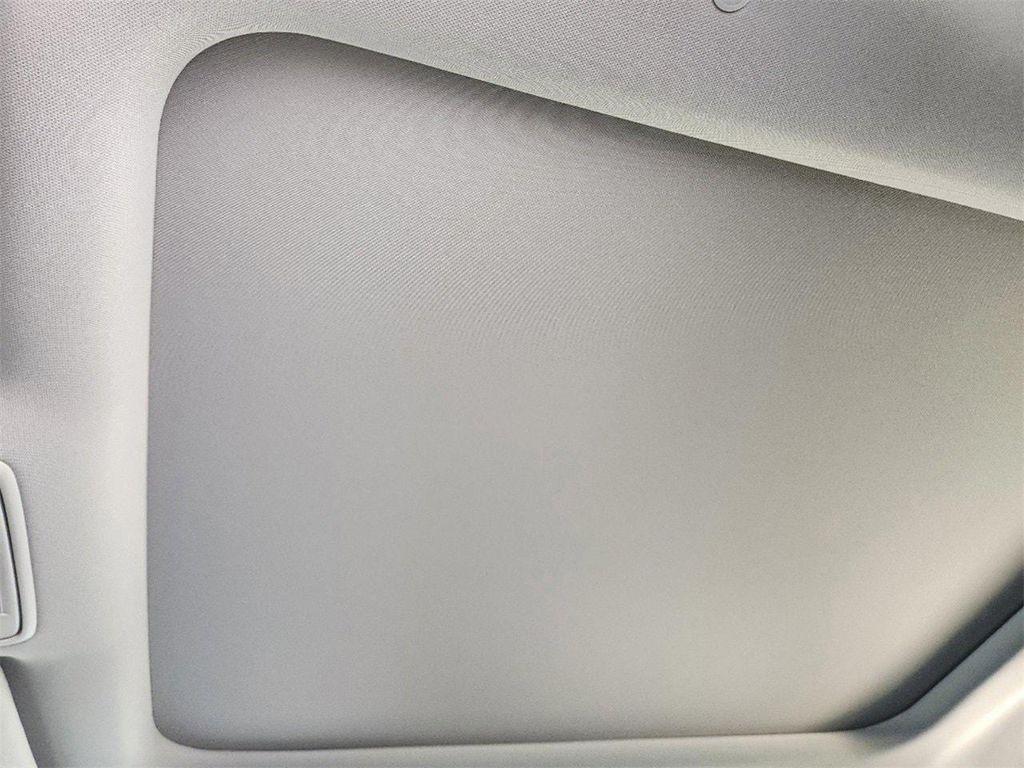 new 2025 Honda Pilot car, priced at $45,537