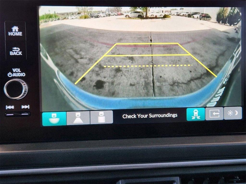 new 2025 Honda Pilot car, priced at $45,537