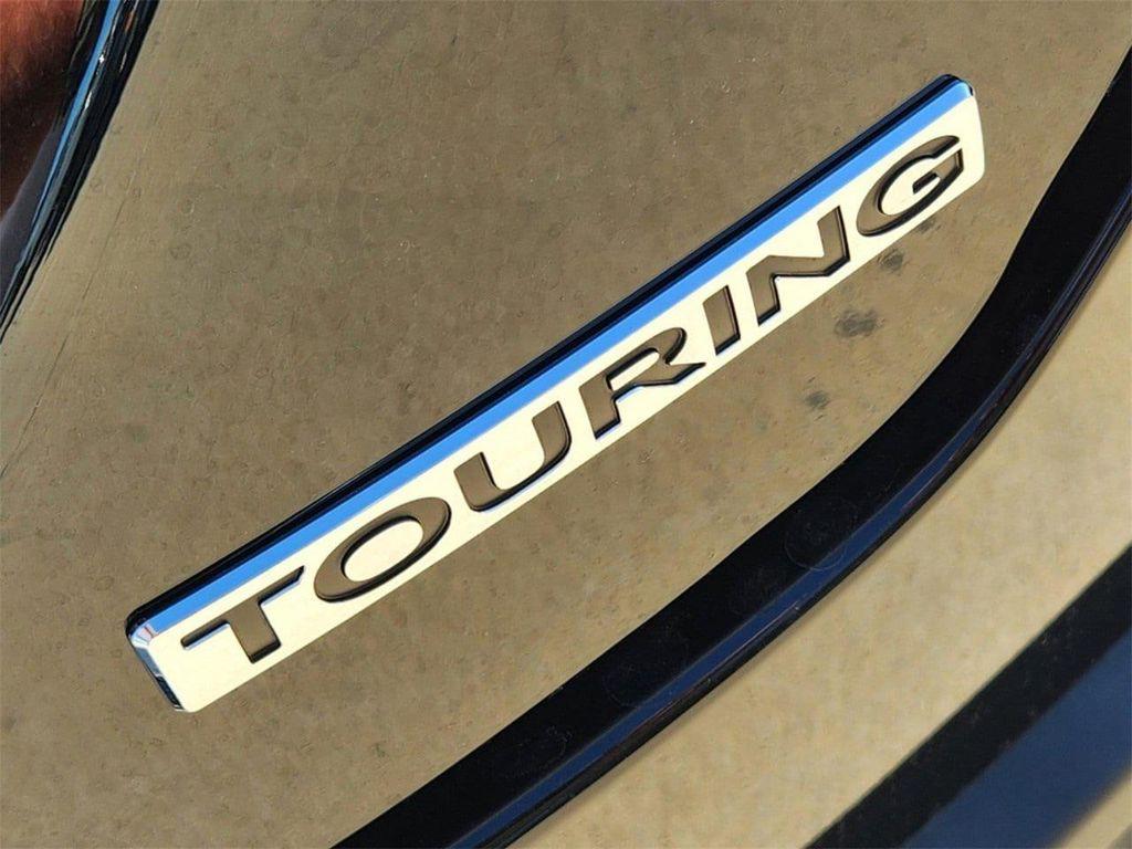 new 2025 Honda Pilot car, priced at $45,537