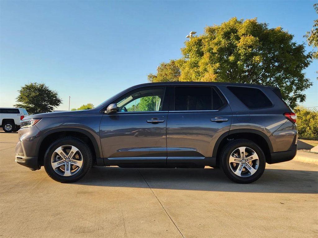 used 2024 Honda Pilot car, priced at $37,700