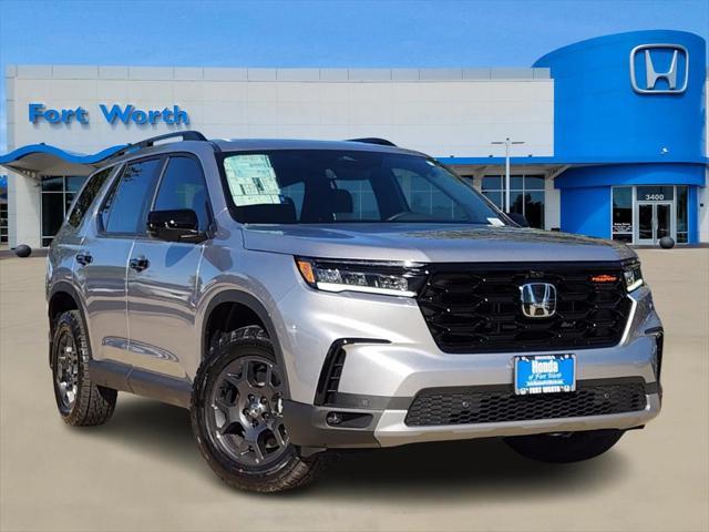 new 2025 Honda Pilot car, priced at $48,654