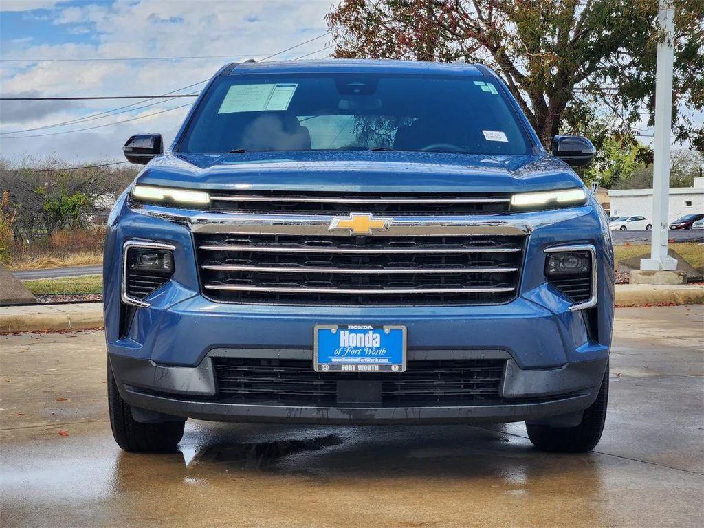 used 2025 Chevrolet Traverse car, priced at $37,900