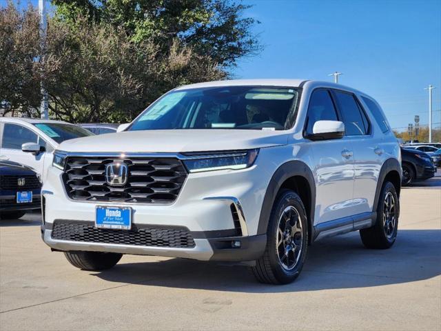 new 2025 Honda Pilot car, priced at $45,069