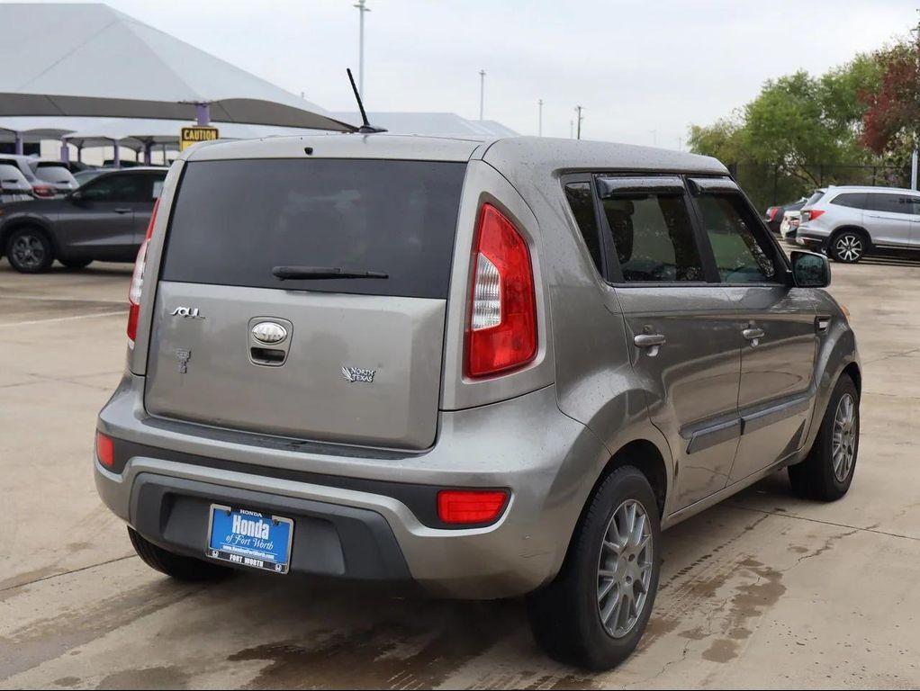 used 2013 Kia Soul car, priced at $7,900