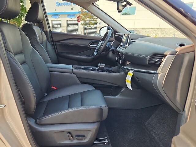 used 2021 Nissan Rogue car, priced at $24,390