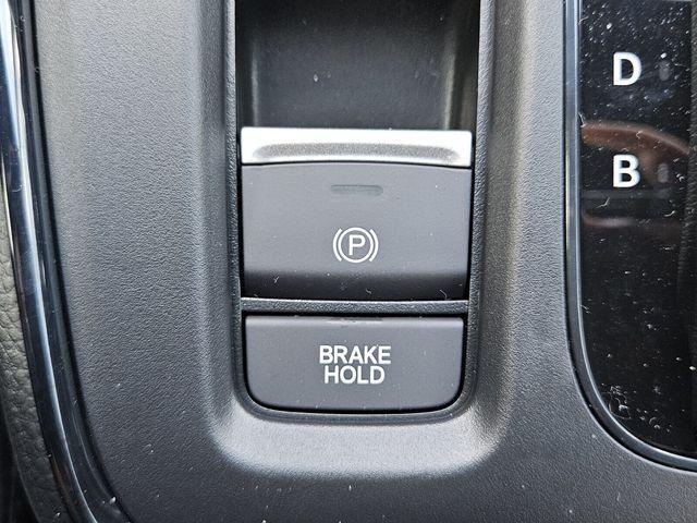 new 2026 Honda CR-V Hybrid car
