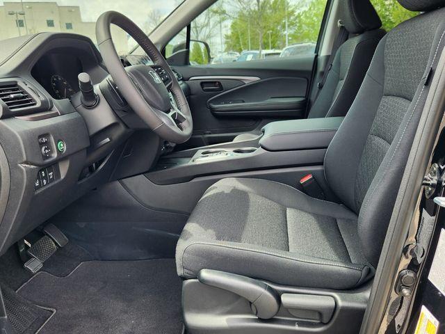 new 2025 Honda Ridgeline car, priced at $43,375