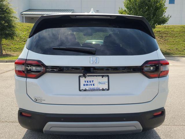 new 2025 Honda Pilot car, priced at $45,550