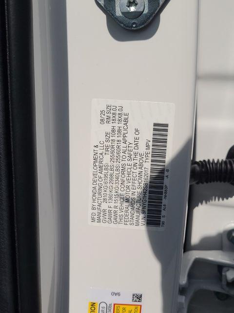 new 2025 Honda Pilot car, priced at $45,550