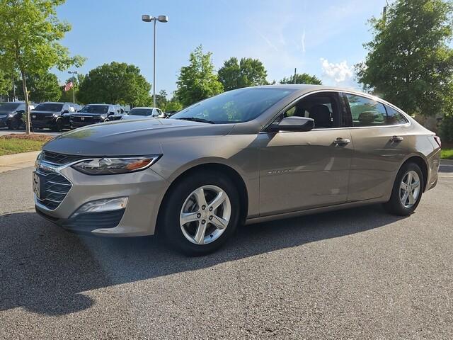 used 2022 Chevrolet Malibu car, priced at $17,810