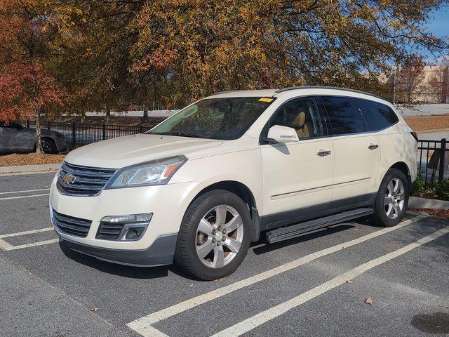 used 2014 Chevrolet Traverse car, priced at $12,997