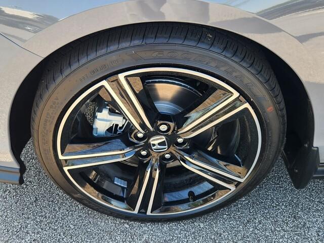 new 2025 Honda Accord Hybrid car, priced at $34,260