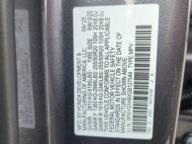 new 2025 Honda Pilot car, priced at $54,030