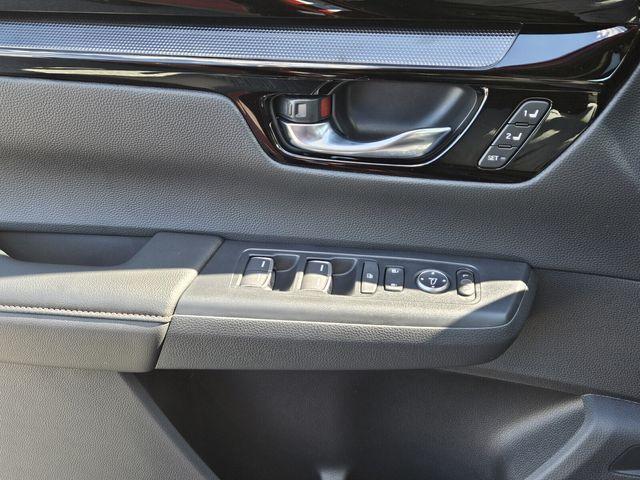 new 2025 Honda CR-V Hybrid car, priced at $41,750