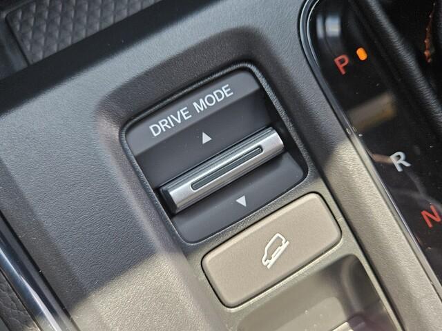 new 2026 Honda CR-V Hybrid car