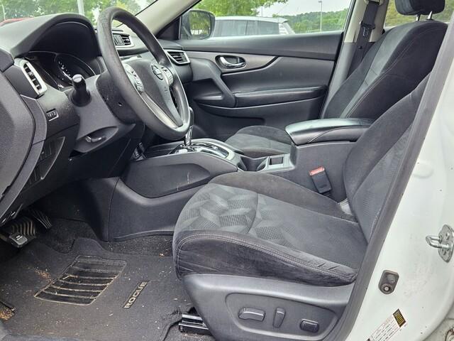 used 2016 Nissan Rogue car, priced at $8,915