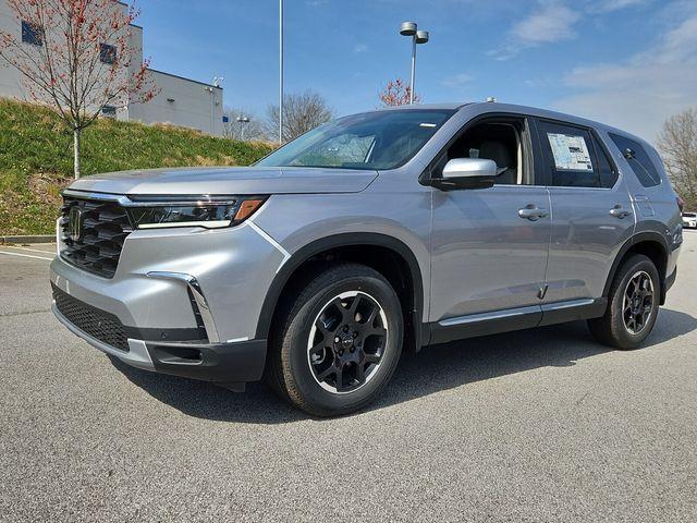 new 2025 Honda Pilot car, priced at $47,149