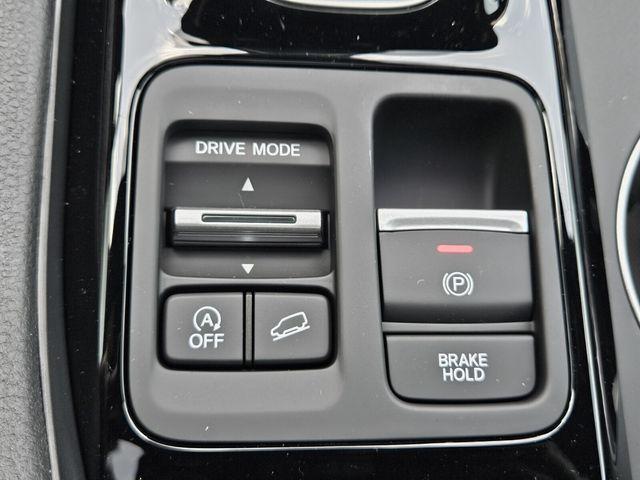 new 2025 Honda Pilot car, priced at $54,030