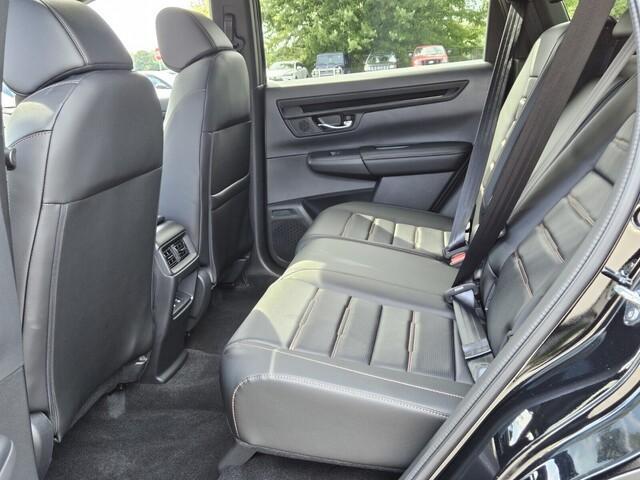 new 2026 Honda CR-V Hybrid car
