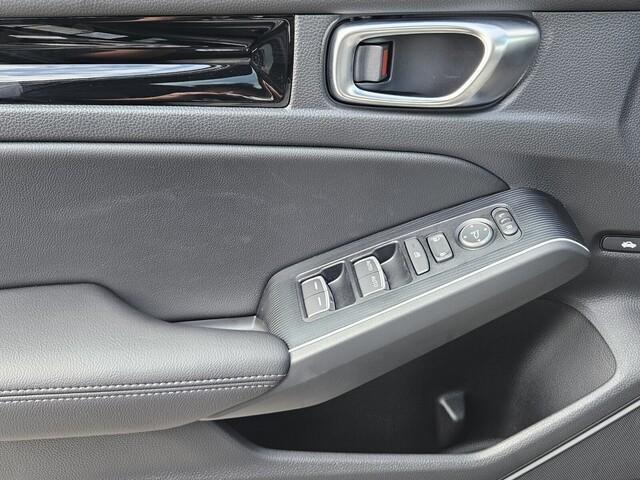 new 2025 Honda Civic Hybrid car, priced at $32,400