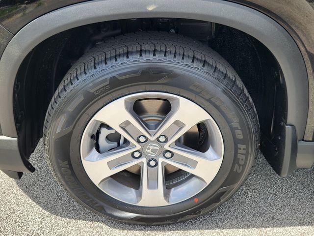new 2025 Honda Pilot car, priced at $42,950