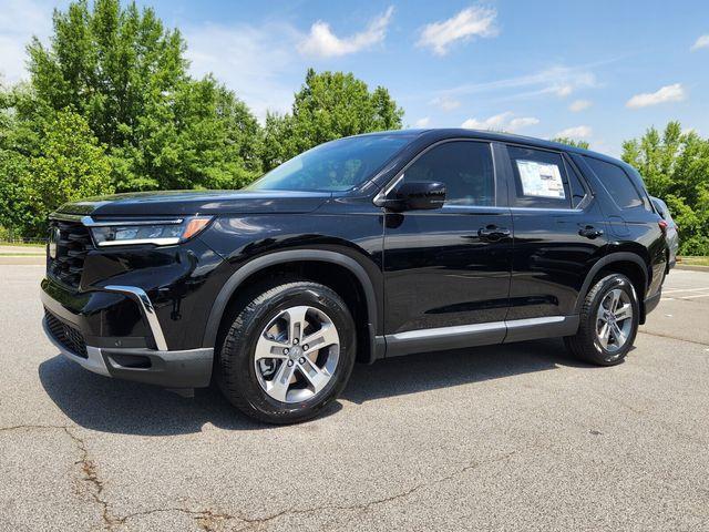 new 2025 Honda Pilot car, priced at $42,950