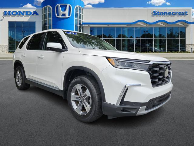 used 2025 Honda Pilot car, priced at $45,504