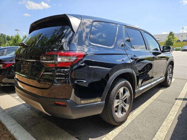 used 2024 Honda Pilot car, priced at $37,550