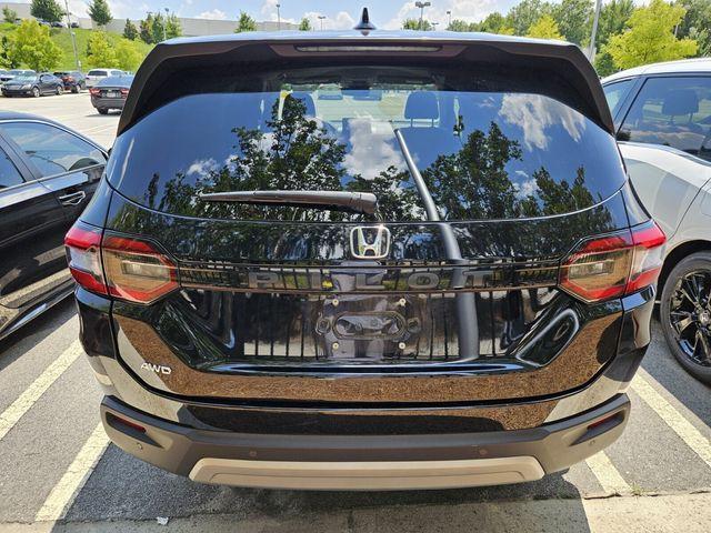 used 2024 Honda Pilot car, priced at $37,550