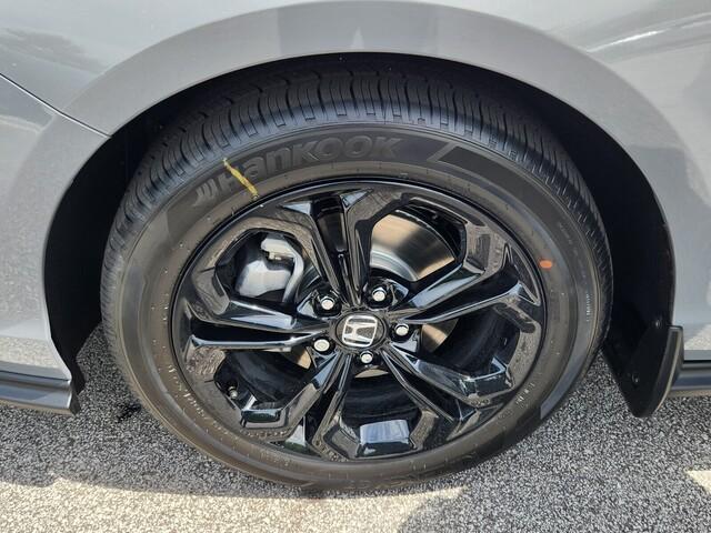 new 2025 Honda Accord car, priced at $30,965