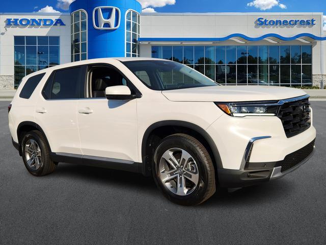 new 2025 Honda Pilot car, priced at $43,405