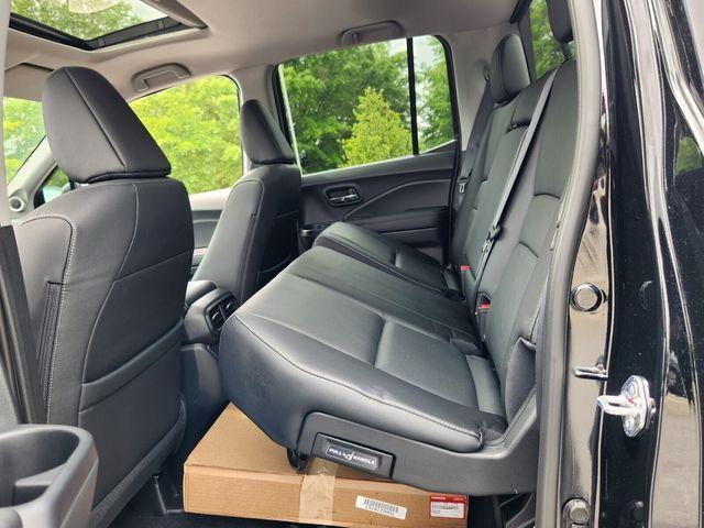 new 2025 Honda Ridgeline car, priced at $43,180