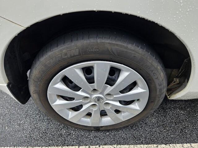 used 2015 Nissan Leaf car, priced at $4,988