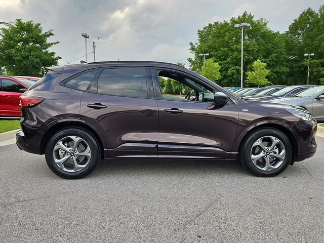 used 2023 Ford Escape car, priced at $22,276