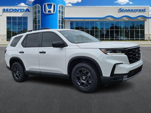 new 2025 Honda Pilot car, priced at $49,305
