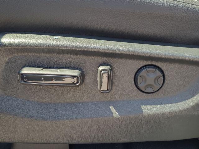 used 2025 Honda Odyssey car, priced at $40,549
