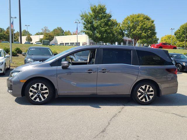 used 2025 Honda Odyssey car, priced at $40,549