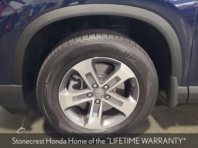 used 2025 Honda Pilot car, priced at $43,494