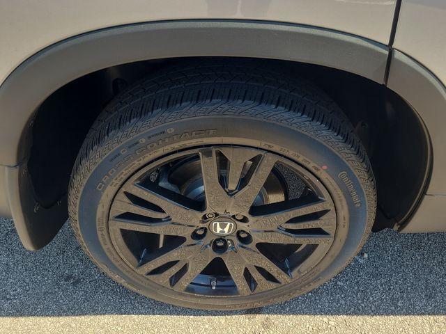 used 2022 Honda Pilot car, priced at $32,384