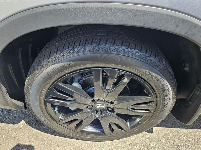 used 2022 Honda Pilot car, priced at $32,384
