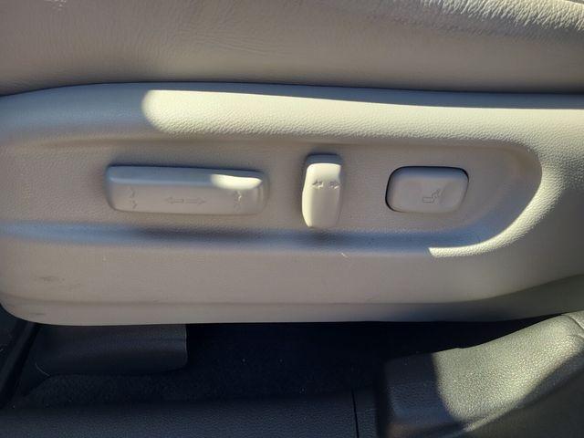 used 2022 Honda Pilot car, priced at $32,384