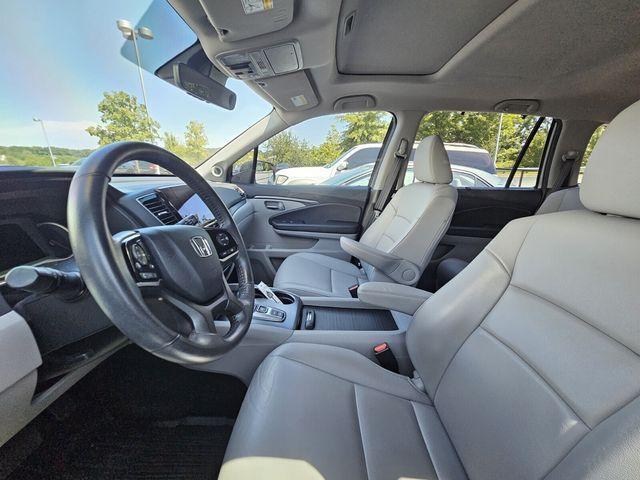 used 2022 Honda Pilot car, priced at $32,384