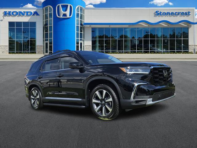 new 2025 Honda Pilot car, priced at $46,950