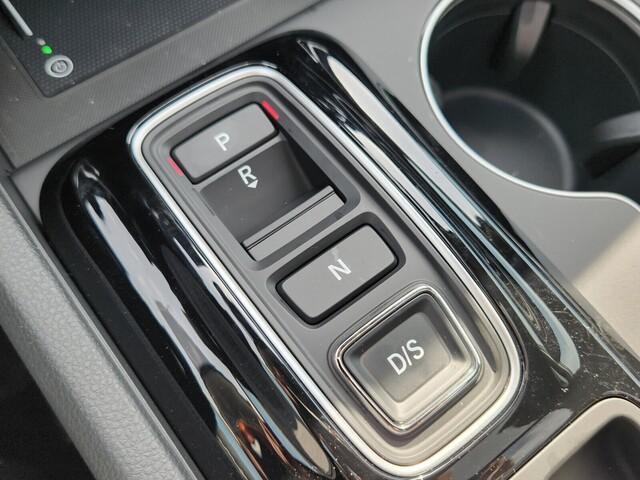 new 2025 Honda Pilot car, priced at $53,715