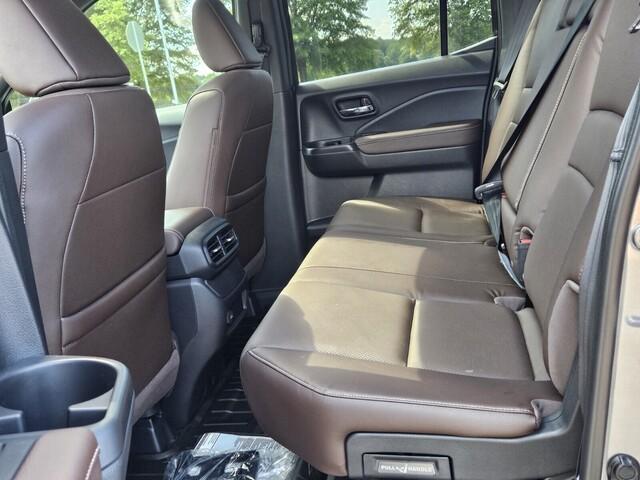 new 2025 Honda Ridgeline car, priced at $42,930