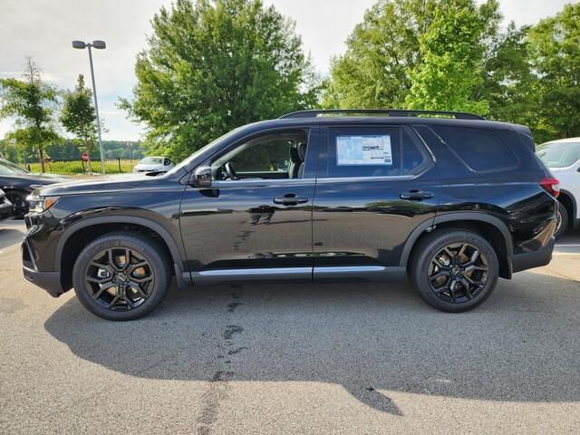 new 2025 Honda Pilot car, priced at $48,850